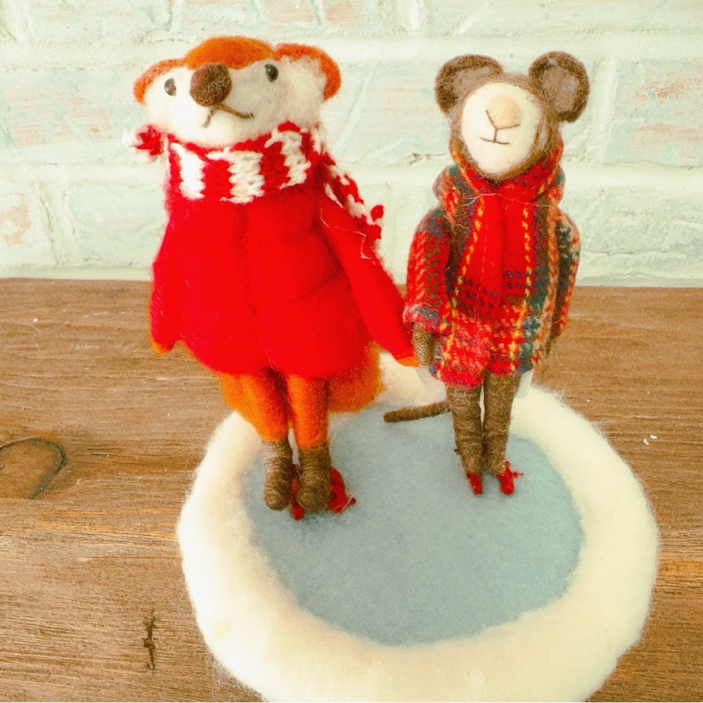 Animal Felted Mice Skaters Anthropologie Terrain Concordville Collection new